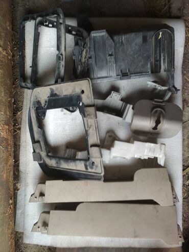 Продаю гараж: Продаю свои вещи из гаража! В наличии есть всё что на фото! Обшивки — 9