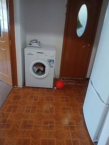продается 1 комнатные квартира сушилка: Продаётся двухкомнатная квартира. в городе Токмак рядом университет — 2