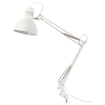 Оборудование для салонов красоты: Настольная лампа для маникюра 
Состояние: новый 
С лампочкой идёт