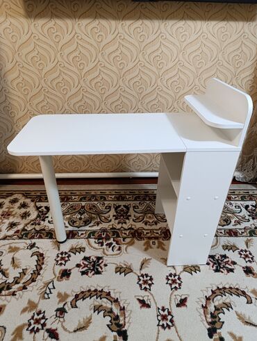 Столы: Kitchen table Стол, цвет - white, New