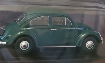 Avtomobil modelləri: Hachette 1/24 ölçüdə avtomobil modelləri.Hamısı blisterin içindədir — 6