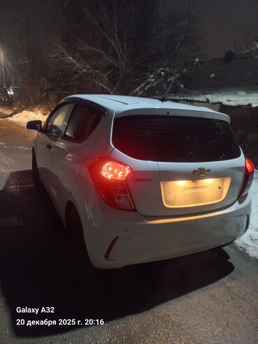 Chevrolet: Chevrolet Spark: 2020 г., 0.1 л, Вариатор, Бензин, Хэтчбэк — 17