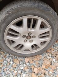 зимные покрышки: Дисктер R 16 Комплект, тешиктери - 5, Колдонулган