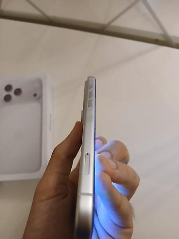 iphone airpods: IPhone 17 Pro Max, 128 GB, Ağ — 5