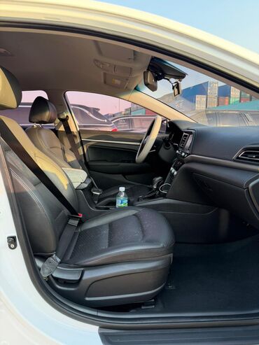 Hyundai: Hyundai Avante: 2019 г., 1.6 л, Автомат, Бензин, Седан — 8