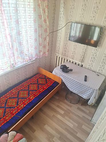 Продажа коттеджей и домов: Продаётся дом с.Нижний Ала-Арча 56 м.кв 4комн.1кухня санузел в доме — 20