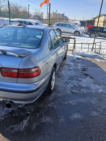 Honda: Honda Accord: 1998 г., 2 л, Механика, Бензин, Седан