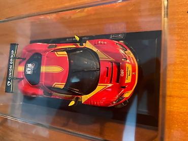 Игрушки: Новые металлические модели автомобилей коллекционные 1:43 Ferrari — 3