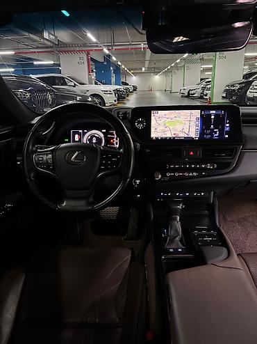 Lexus: Lexus ES: 2022 г., 2.5 л, Вариатор — 14