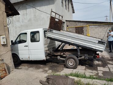 mercedesbenz actros грузовой: Легкий грузовик, Б/у