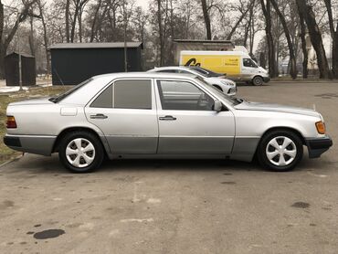 мерс р18: Mercedes-Benz W124: 1991 г., 2.6 л, Механика, Бензин, Седан