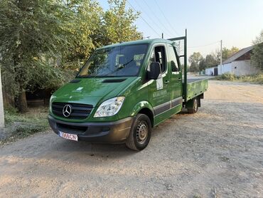 спринтер грузовой цельно метоличиский: Легкий грузовик, Mercedes-Benz, Дубль