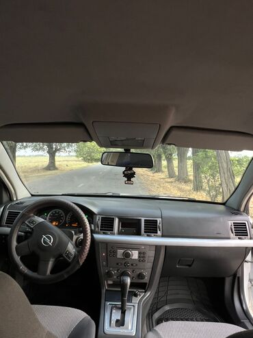 Opel: Opel Vectra: 2005 г., 2.2 л, Автомат, Бензин, Универсал — 6