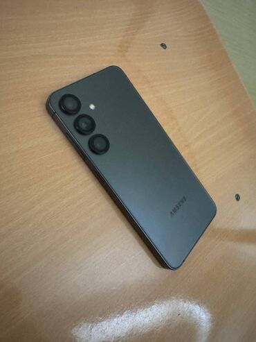 Samsung: Samsung Galaxy S24, 256 GB — 7