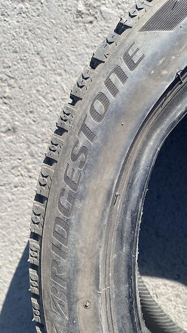 aeolus e70: Шины 215 / 45 / R 17, Зима, Б/у, Комплект, Легковые, Япония, Bridgestone — 4