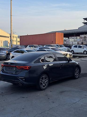 Kia: Kia K3: 2019 г., 1.6 л, Бензин, Седан at lalafo.kg — 4 Kia: Kia K3: 2019 г., 1.6 л, Бензин, Седан — 4