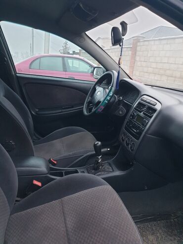 Toyota: Toyota Avensis: 2002 г., 1.8 л, Механика, Бензин, Универсал — 8