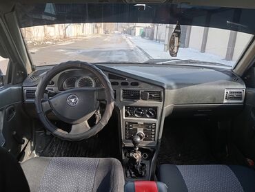 Daewoo: Daewoo Nexia: 2010 г., 1.5 л, Механика, Бензин, Седан