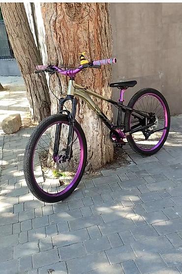velosiped 28: DJ/Street velosiped – 26” - Çərçivə: alüminium, dirt jump/street — 1