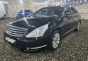 nissan wingroad: Nissan Teana – biznes sinfi sedan Xüsusiyyətlər: - Korpus: qara rəng — 3