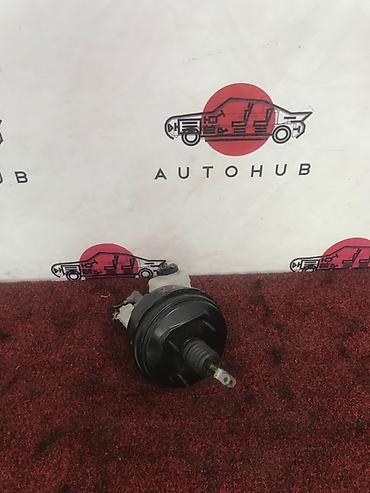 Вакуум с главным тормозным цилиндром TOYOTA Isis XM10 1AZ-FSE 2 2004