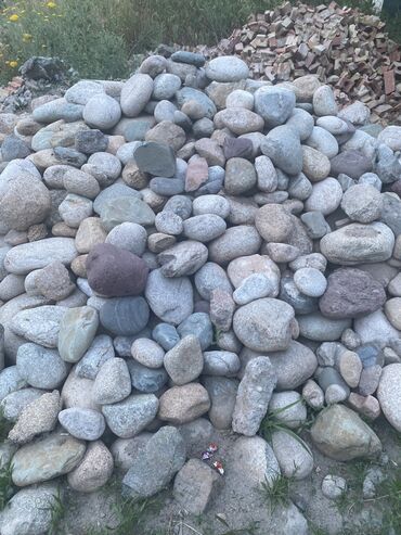 продаю камни: Камень под фундамент
3500с самовывоз. Ак орго
