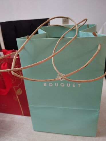 Digər: Kutu sumkaları 6 edər hamsı bir yerdə 5 azn — 9