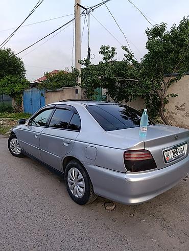 Honda Accord: 2001 г., Механика, Бензин, Седан