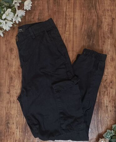 crne pantalone s: S (EU 36), Visok struk