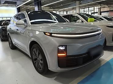 электромобиль renault: Lixiang L7: 2025 г., 1.5 л, Электромобиль — 3