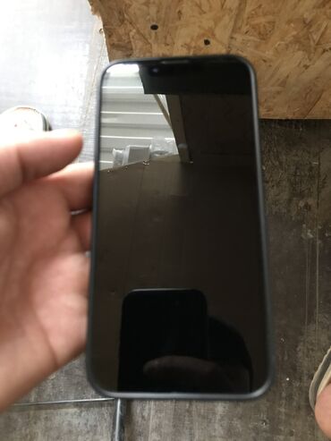 купить iphone 14 pro бишкек: IPhone 13, Колдонулган, 128 ГБ, Заряддоочу түзүлүш, Коргоочу айнек, Каптама, 86 %