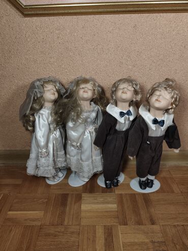 Figure: Set figura, bоја - Šareno, Upotrebljenо — 17