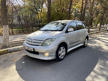 e klass: Toyota Ist: 2003 г., Автомат, Бензин, Хэтчбэк — 1