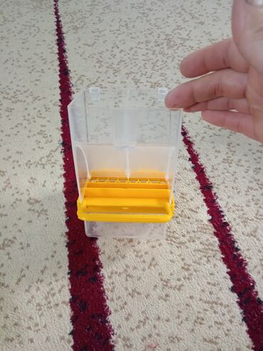 Qəfəslər: Quş qəfəsləri dəsti - 2 ədəd metal qəfəs: biri böyük, biri kiçik — 8