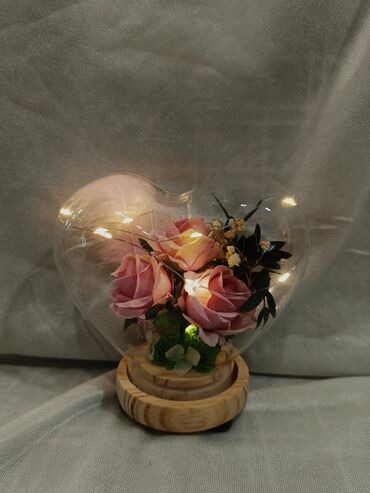 Oyuncaqlar: Işıqlı gül suveniri.hediyyelik.qutudadir.Catdirilma mumkundur — 14
