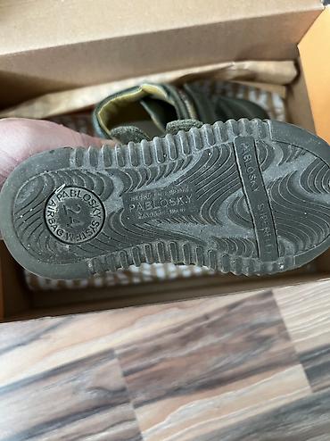 Детская обувь: Обувь для мальчика отдадим по 700 сом
Обувь для девочки по 500 сом at lalafo.kg — 9 Детская обувь: Обувь для мальчика отдадим по 700 сом
Обувь для девочки по 500 сом — 9