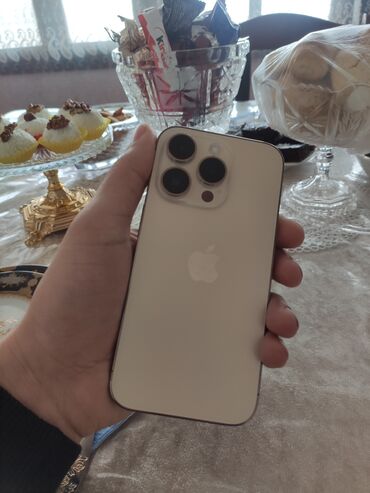 i̇pone 14: IPhone 14 Pro, 128 GB, Ağ, Simsiz şarj, Face ID, Sənədlərlə