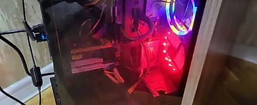 Masaüstü kompüterlər və iş stansiyaları: Masaüstü kompüter AeroCool Texniki göstəricilər: - Prosessor: Intel — 10