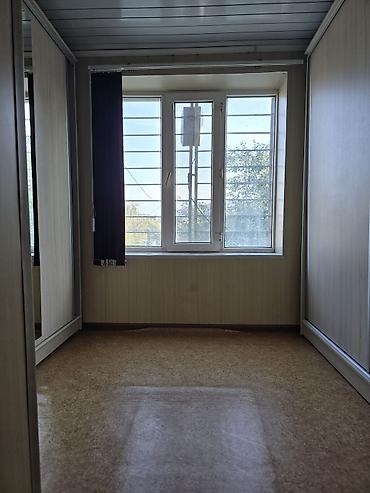 Продажа коттеджей и домов: 6 комнат и более, 230 м², 5 соток, Бишкек, 110 квартал Собственник — 22