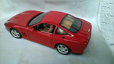 rc servo: Burago Ferrari 550 Maranello 1998. p. sedista i 1 z.tocak nisu — 2