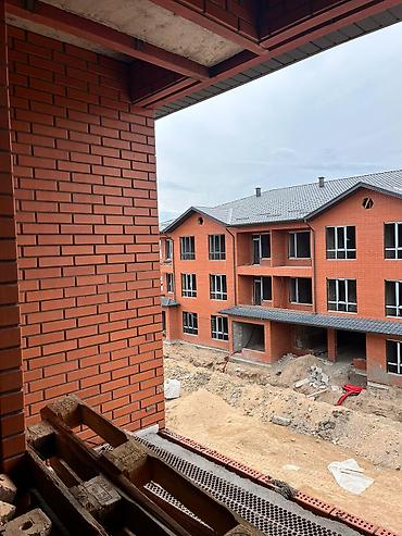места каракол: 2 бөлмө, 50 м², Жатакана, 3 кабат, Косметикалык оңдоо — 5