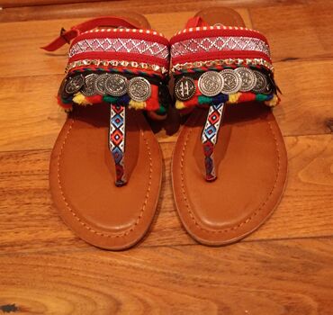 gracija sandale: Sandals, 38