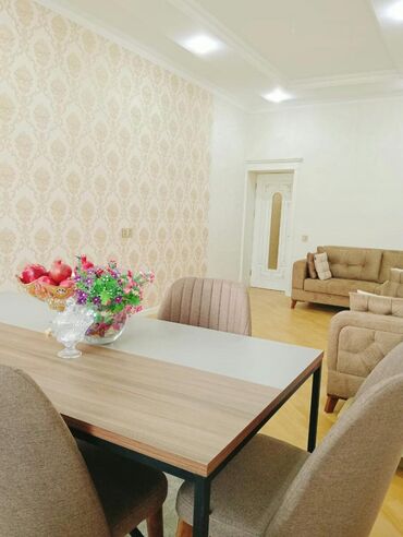 Yeni tikili: 8-ci mikrorayon, 2 otaqlı, Yeni tikili, m. Gənclik, 70 kv. m — 12