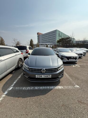 Volkswagen: Volkswagen Passat: 2018 г., 2 л, Робот, Бензин, Седан