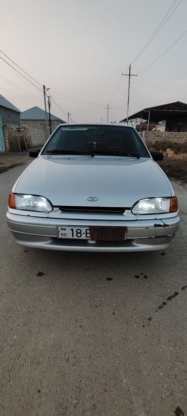 VAZ (LADA): Avtomobil: Lada Samara (VAZ 2114/2115 seriyası – ön görünüş və loqo — 3