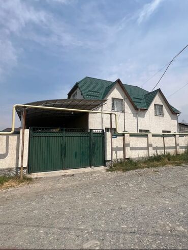 сдаю дом без хозяина на долгий срок: 200 м², 5 комнат, Утепленный, Теплый пол, Бронированные двери