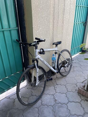 часы мужские радо: Велосипед Merida 28' гибридный 
Алюминий, в отличном состоянии