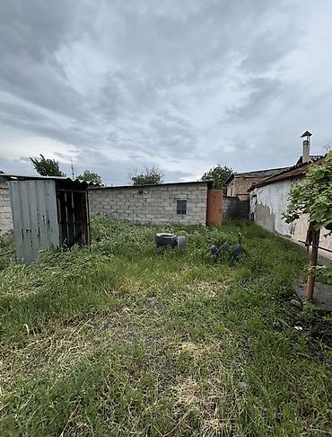 Продажа коттеджей и домов: Срочно продается Дом г.Кара-Балта, ул.Кирова (район почтового) at lalafo.kg — 12 Продажа коттеджей и домов: Срочно продается Дом г.Кара-Балта, ул.Кирова (район почтового) — 12