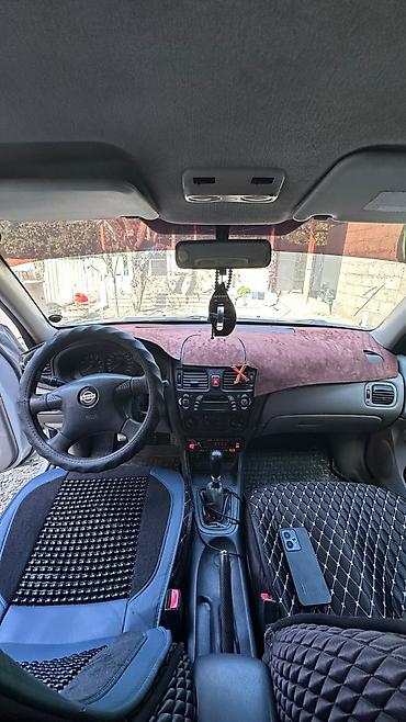 xpeng g3: Nissan Almera: 2001 г., 1.5 л, Механика, Бензин, Хэтчбэк — 2