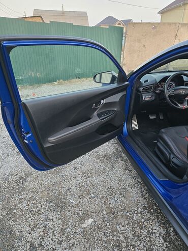 Hyundai: Hyundai Veloster: 2019 г., 1.6 л, Автомат, Бензин, Купе — 13